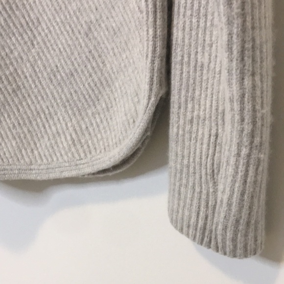 Grey Aritzia Babaton Chalmers High Neck Sweater Size Medium - Picture 6 of 9